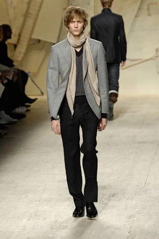 Look 15
